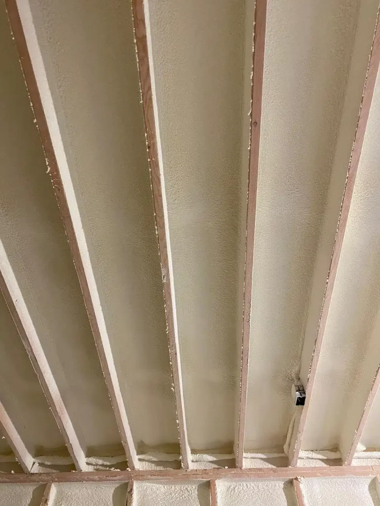 Closed-cell spray foam water resistance and performance Closed-cell spray foam water resistance and performance